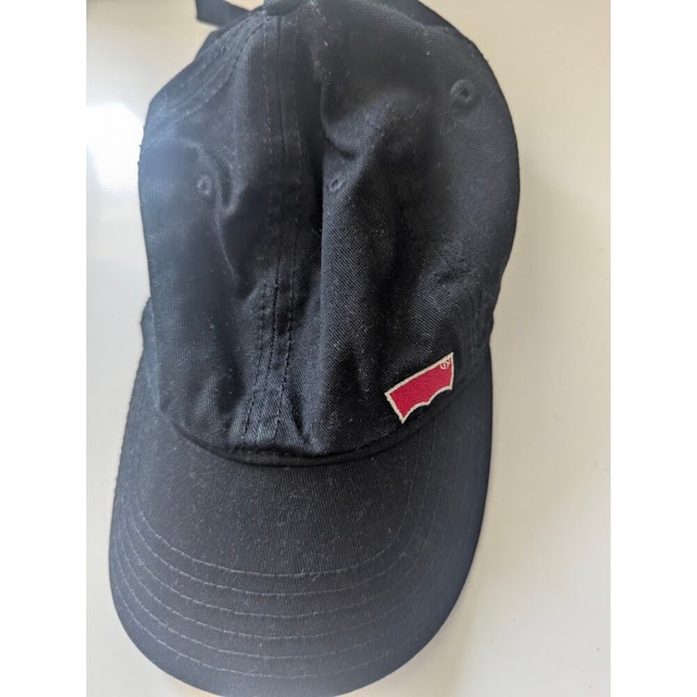 Levi's Black Dad Hat Adjustable Cap Vintage Classic Red Tab Logo